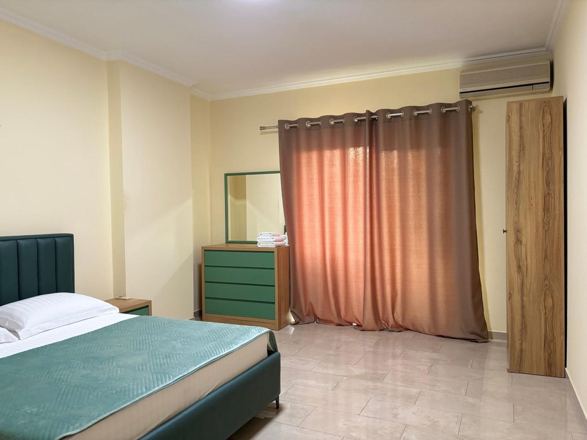 Tam 2Bdr Center Taiwan Apartment 地拉那 外观 照片