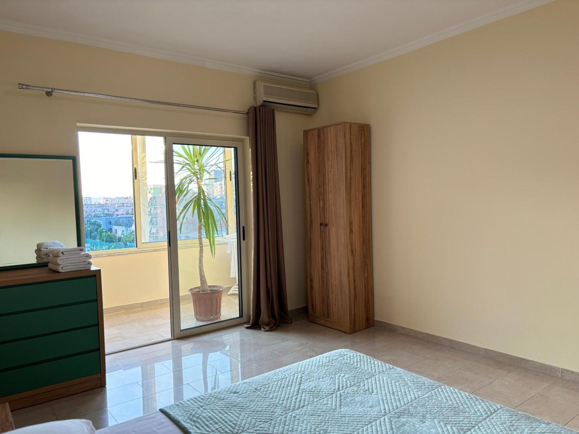 Tam 2Bdr Center Taiwan Apartment 地拉那 外观 照片